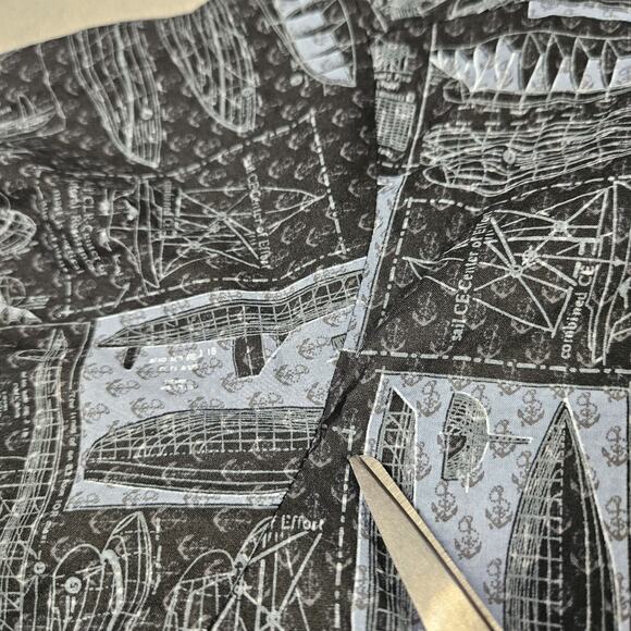 Tori Richard Hawaiian Shirt Men Small Sailing Boating Cotton Lawn Black Nautical - Picture 3 of 9